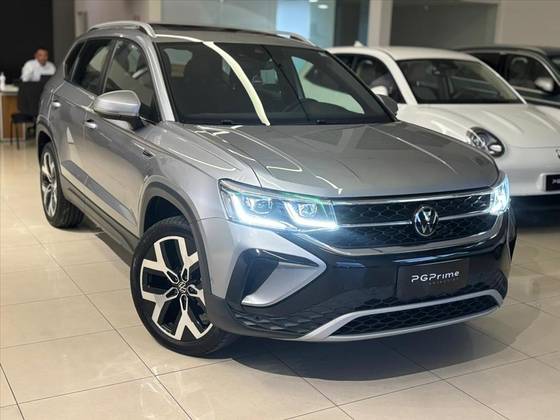 VOLKSWAGEN TAOS 1.4 250 TSI TOTAL FLEX HIGHLINE AUTOMÁTICO